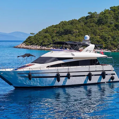Bådhotel Goekce1yacht